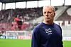 André Trulsen schaut durch das Millerntor-Stadion