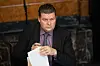 Finanzsenator Andreas Dressel (SPD). Auch er übte Kritik am Entwurf des Haushaltsplans für 2024, der massive Kürzungen unter anderem im sozialen Bereich vorsieht.