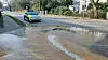 Die Elbchausse wird von Wasser geflutet.