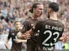 Jackson Irvine und Leart Paqarada kehren im Derby gegen den HSV zurück.