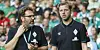 Werder Coach Florian Kohfeldt mit Pressesprecher Christoph Pieper, der lange bei St. Pauli gearbeitet hat.