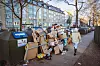 Übervoller Container-Platz