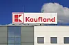 Mann belästigt und betatscht junge Mädhen an Kaufland Supermarkt in Bad Segeberg – Polizei sucht Opfer