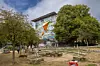 Der Hochbunker im Florapark wurde zum neuen Sternschanzen-Stadtteilzentrum umgebaut.