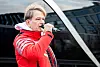 Bodo Schiffmann, Hals-Nasen-Ohren-Arzt und Veranstalter der Demonstration gegen die Corona-Maßnahmen, spricht auf dem Opernplatz in Hannover