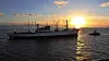 Cap San Diego mit Blick auf Sonnenuntergang.