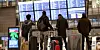 Passagiere am Hamburger Flughafen (Symbolfoto)