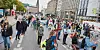 Etwa 200 Personen haben Ende September am Jungfernstieg gegen das LPT und Tierversuche demonstriert.