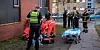 In Barmbek-Süd stürzte am Sonntagnachmittag eine 16-Jährige aus dem Fenster.
