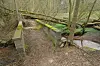 Diese Brücke der ehemaligen Munitions-Kleinbahn führt über das Flüsschen Geeste.