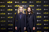 Bill (l.) und Tom Kaulitz haben am Donnerstagabend ihren Podcast „Kaulitz Hills“ live vor 2000 Zuschauer:innen in der Elphi aufgenommen.
