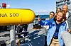 Bundesumweltministerin Steffi Lemke (Bündnis90/Die Grünen) informiert sich an Bord eines Marineschiffes vor einem 'AUV' (Autonomous Underwater Vehicle, welches zur Kartierung und Suche von Munitionsresten im Wasser eingesetzt wird) über die Bergung von Munitionsaltlasten in der Ostsee.