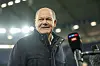 Bundeskanzler Olaf Scholz besuchte die Veltins Arena.