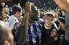 Sheffield Spieler und Fans feiern gemeinsam