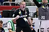 Handball-Bundestrainer Alfred Gislason schreit und ballt die Faust