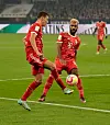 Benjamin Pavard und Eric Maxim Choupo-Moting