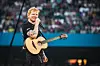 Mit Herz und Saiten: Ed Sheeran verzaubert seine Fans live.