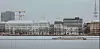Auch die Alster ist von einer dicken Schneeschicht bedeckt.