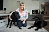 Claudia Kasig und die Spürhunde Jamiro und Ramirez.