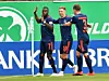Khaled Narey (l.) traf zum 1:0 für den HSV.