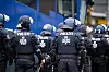Polizisten beim Hannover-Spiel