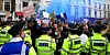 Chelsea-Fans protestieren vor dem Stadion gegen die Super-League-Pläne