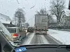 Stau auf der B73 in Neugraben-Fischbek. Starke Schneefälle bringen den Berufsverkehr teilweise zum Erliegen.