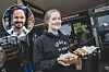 Thomas Sampl empfiehlt das „Underdocks“ an den Landungsbrücken: Miriam Schneeweiß (27) mit einer „Black Tiger Roll“ und einem „Grilled Lax“-Taco