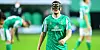Enttäuscht: Werder-Verteidiger Milos Veljkovic, der nach einem Nasenbeinbruch mit einer Schutzmaske spielte.