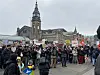 Gegen 10 Uhr haben sich auf dem Hachmannplatz schon rund 500 Schülerinnen und Schüler versammelt.