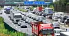 An- und abreisender Ferienverkehr stauen sich auf den Autobahnen rund um Hamburg (Symbolbild).