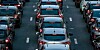 Auto stehen dicht an dicht in der City (Symbolbild).