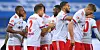 Josha Vagnoman (3.v.r.) und Stephan Ambrosius (4.v.r.) zählen zu den HSV-Profis, die sich einen Platz im EM-Kader der deutschen U21 erhoffen.