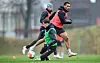 St. Pauli-Profis James Lawrence und Etienne Amenyido
