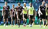 St. Pauli-Spieler schleichen in Fürth enttäuscht vom Platz