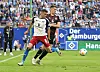 Zukunft offen: László Bénes (l./gegen Nürnbergs Florian Flick) könnte in diesem Sommer wechseln.