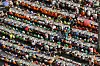 3696 Schülerinnen und Schüler aus 150 Schulen waren beim größten Schulschachturnier der Welt auf dem Hamburger Rathausmarkt dabei – ein neuer Rekord.