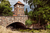 Die Hasenburg am Mühlenbach ist der einzig erhaltene Wachturm der „Lüneburger Landwehr“.