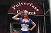 Burlesque-Tänzerin Eve Champagne ist ein Star auf der Reeperbahn. (Archivbild)