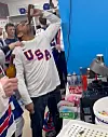 FBI-Chef Kash Patel bei der Kabinen-Party des US-Eishockey-Teams