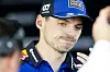 Max Verstappen verzieht in einem Interview das Gesicht.