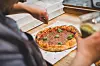 Die Sieger-Pizza: Mit der „Marinara“ gewann Ferdinando Manna den „German Pizza Cup 2026“ – in der Kategorie „Contemporary Pizza“.