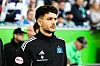 Daniel Elfadli schaut ernst