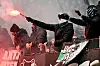 Hannover-Ultras beim Niedersachsen-Derby im November 2023