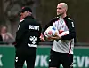 René Wagner amit Lukas Kwasniok im Training des 1. FC Köln
