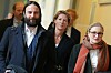 Christina Block kommt mit ihren Anwälten Ingo Bott und Paula Wlodarek zum Gerichtssaal.