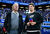 Horst Hrubesch neben HSV-Trainer Merlin Polzin im Volksparkstadion