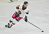 Eishockeyspieler Moritz Müller bei einem Vorbereitungsspiel vor dem Olympia-Autakt